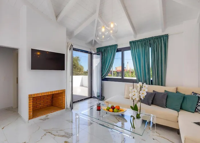 Selena By ヘルソニソス