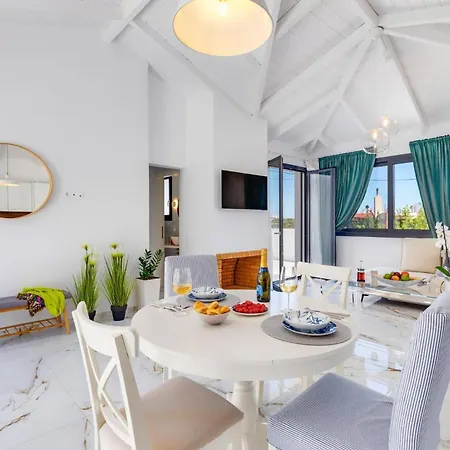 Villa Selena By