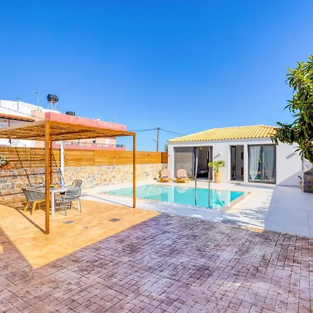 Selena By Вілла